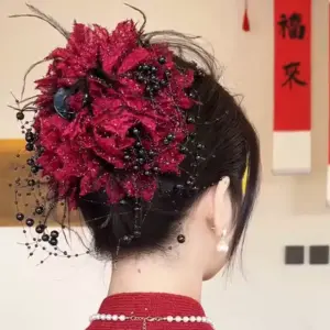 (১ পিস)Luxury Crystal Hair Crab Clip(Red Color)